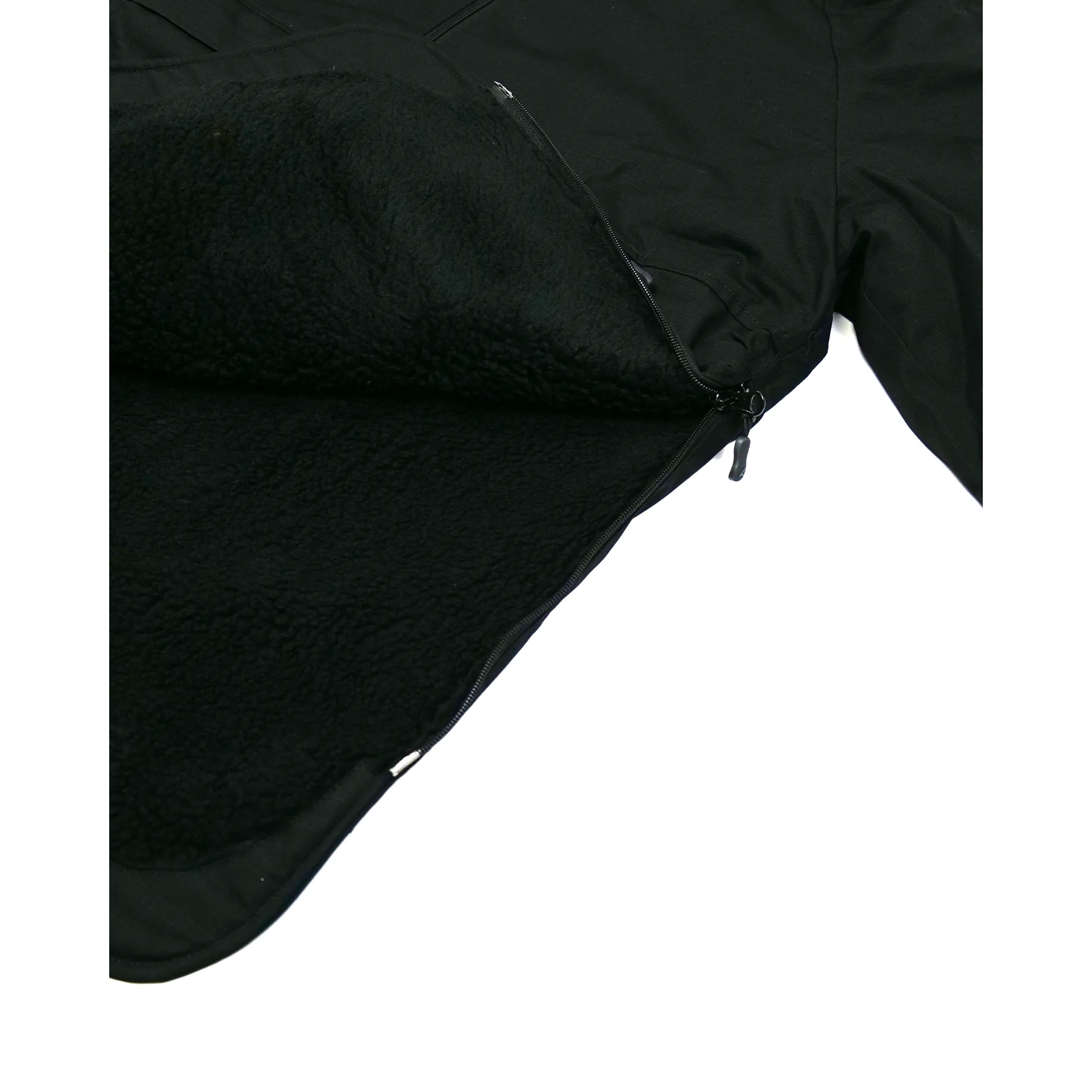 A220 Mammoth Shirt W/ Hood — Black (4)